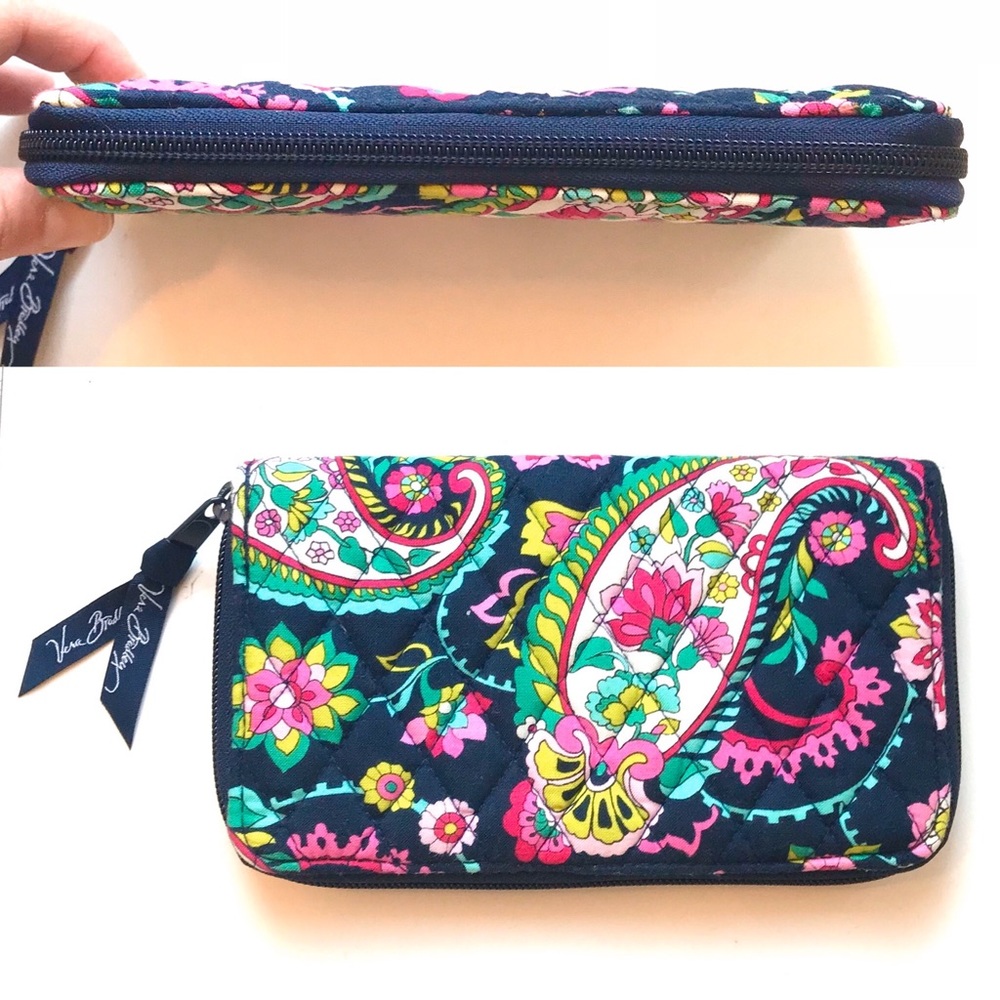 VERA BRADLEY NWOT Petal Paisley Full Zipper Wallet